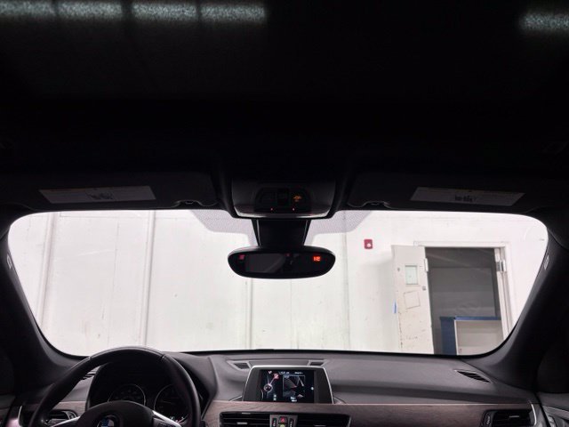 Used 2017 Gray BMW xDrive28i image 10