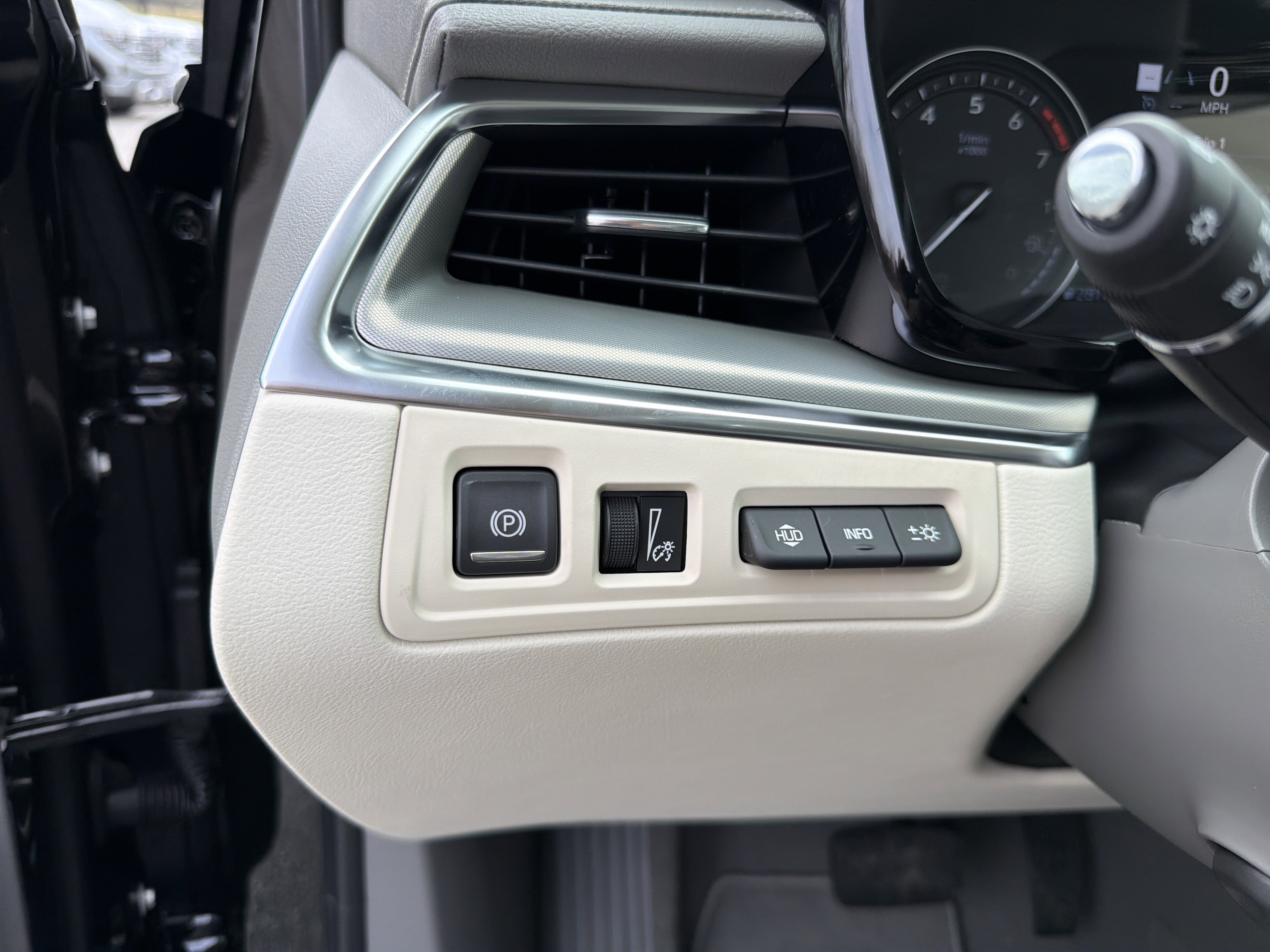 2026 Cadillac XT5 Premium Luxury - Photo 36