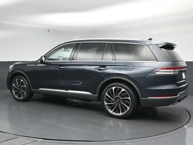 Certified Used 2021 Flight Blue Lincoln Reserve image 5