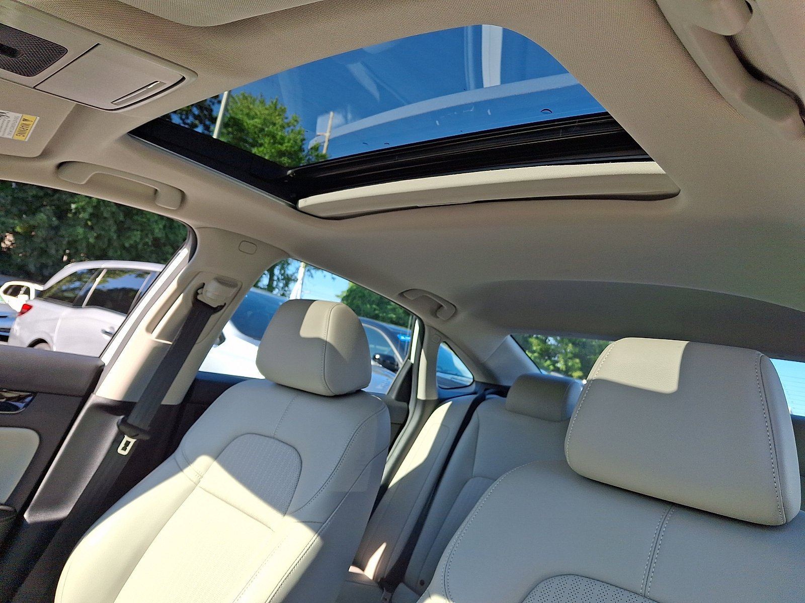 2024 Honda Civic Touring - Photo 13