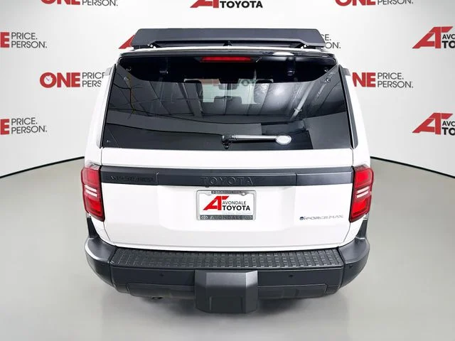 Used 2024 White Toyota 1958 image 6
