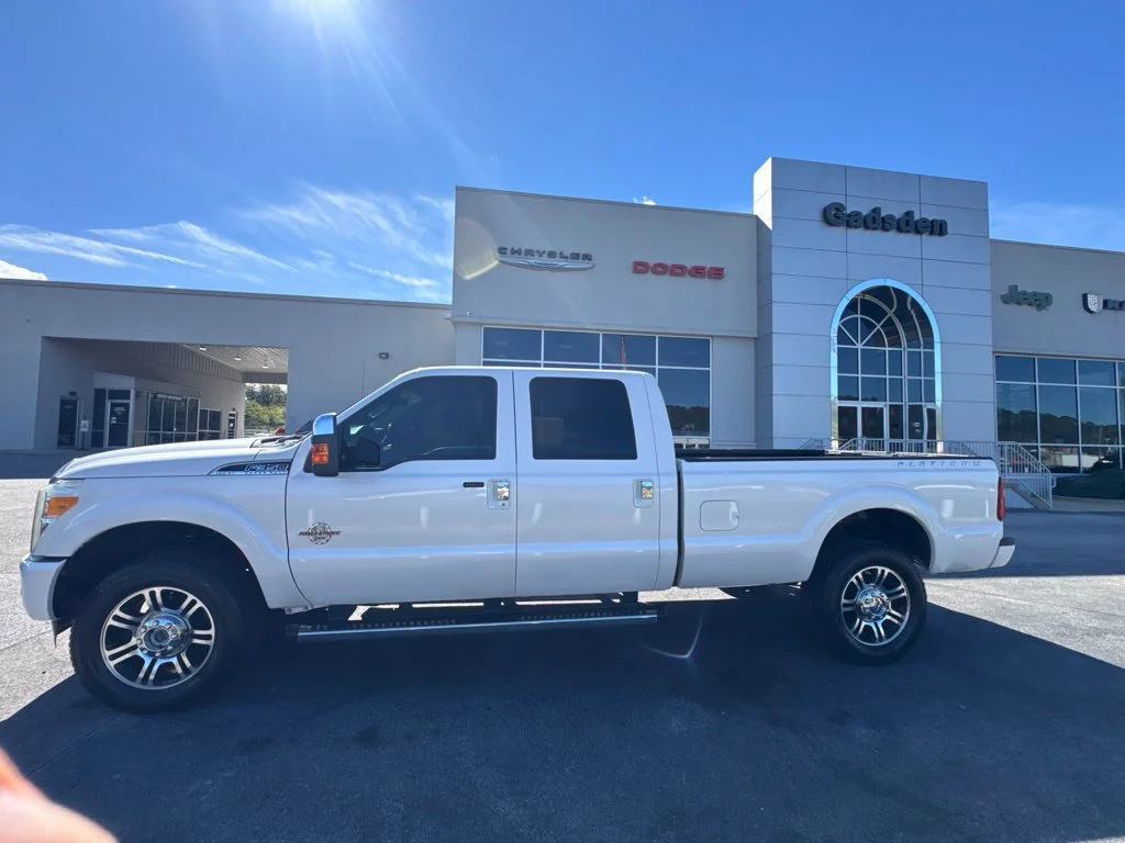 Used 2016 White Platinum Clearcoat Metallic Ford Platinum image 17