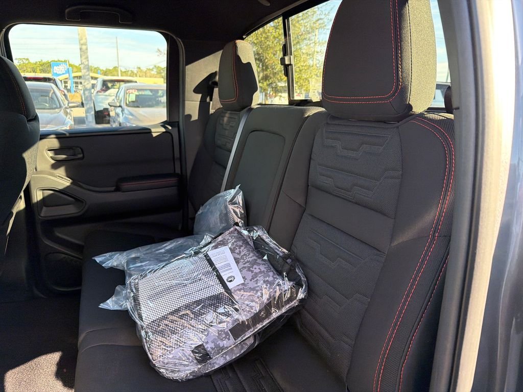 New 2026 Nissan Frontier PRO-4X 4D Crew Cab