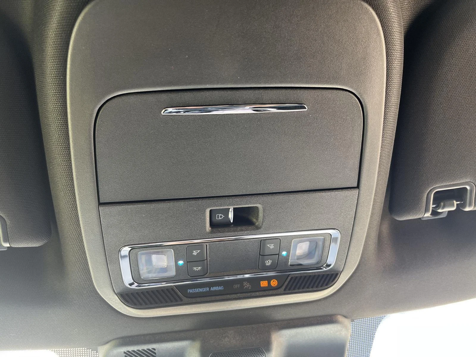 New 2026 Star White Metallic Tri-Coat Ford F-350® Platinum® image 25
