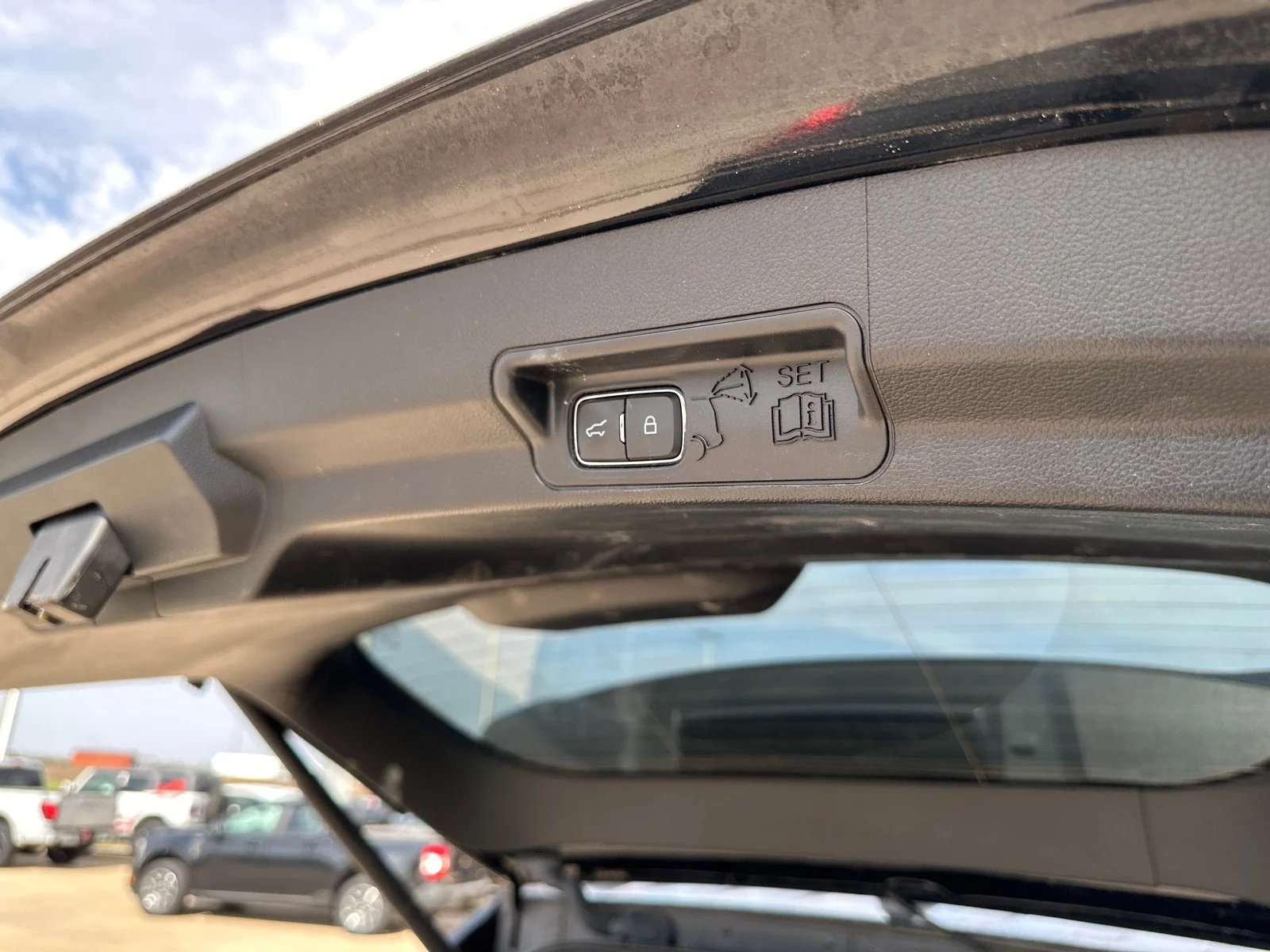 2021 Ford Explorer XLT - Photo 15