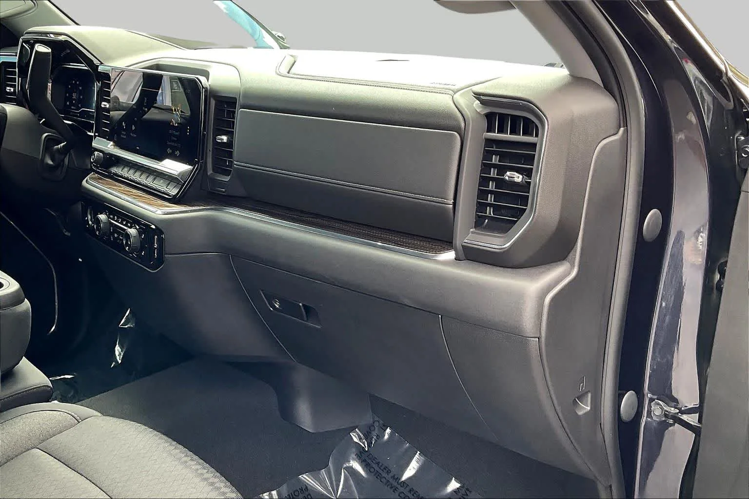 Used 2023 Dark Ash Metallic Chevrolet LT image 33