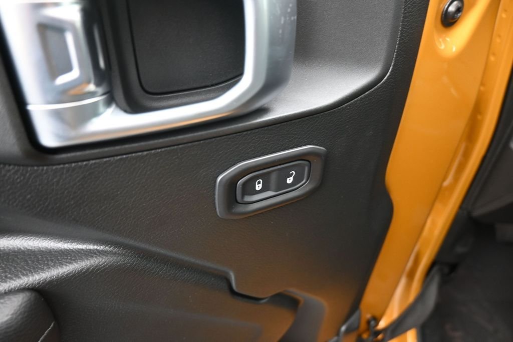 New 2026 Goldilocks Exterior Paint Jeep Sport image 13