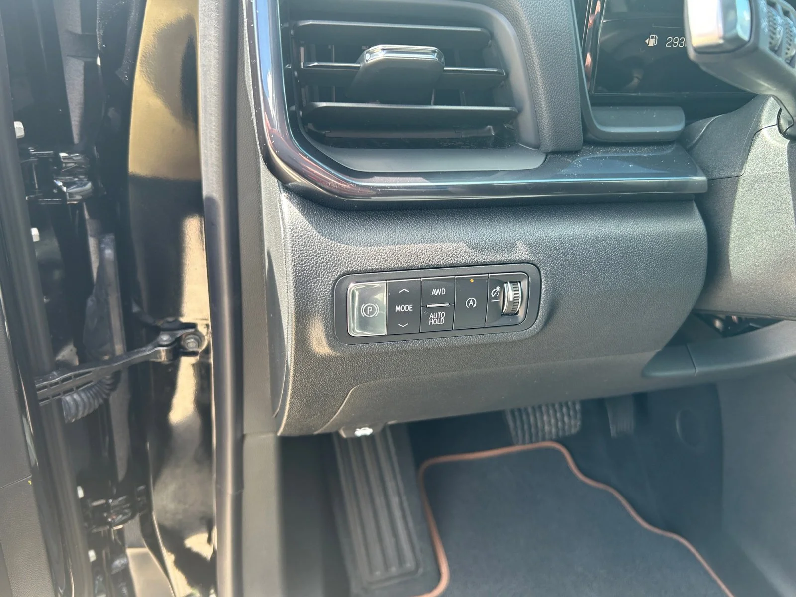 New 2026 Ebony Twilight Metallic GMC AWD AT4 image 16