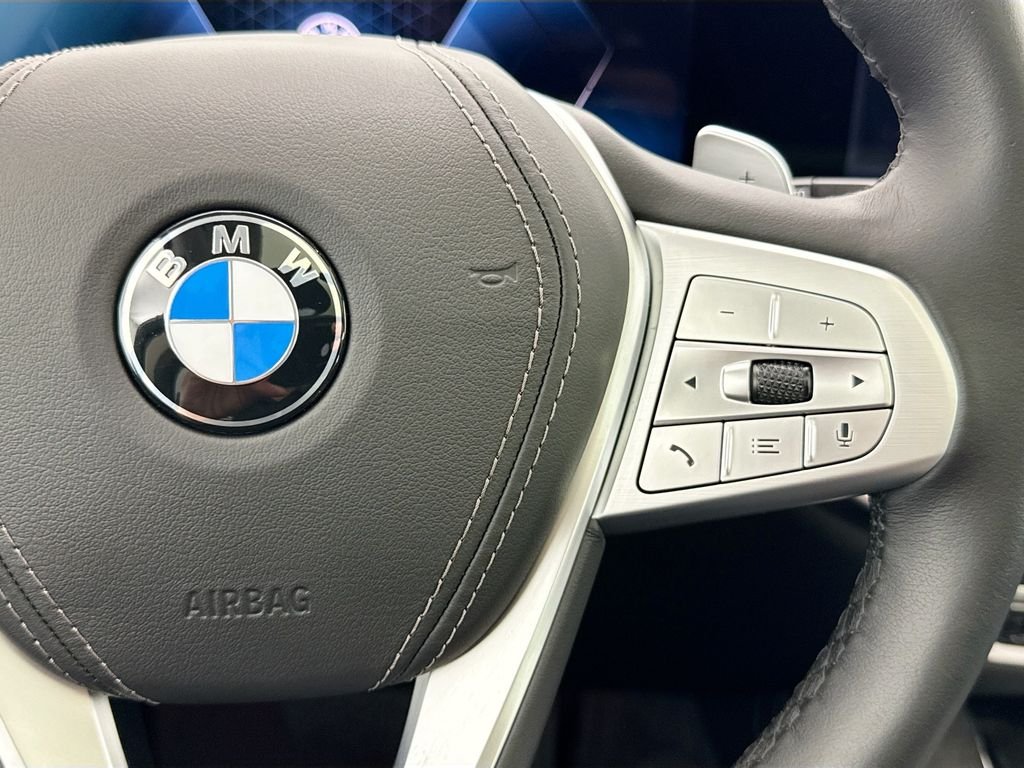 2026 BMW X7 40i - Photo 12