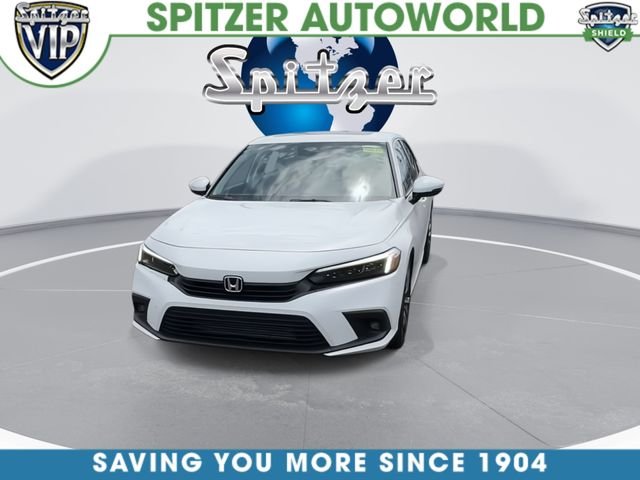 Used 2024 White Honda Touring image 3