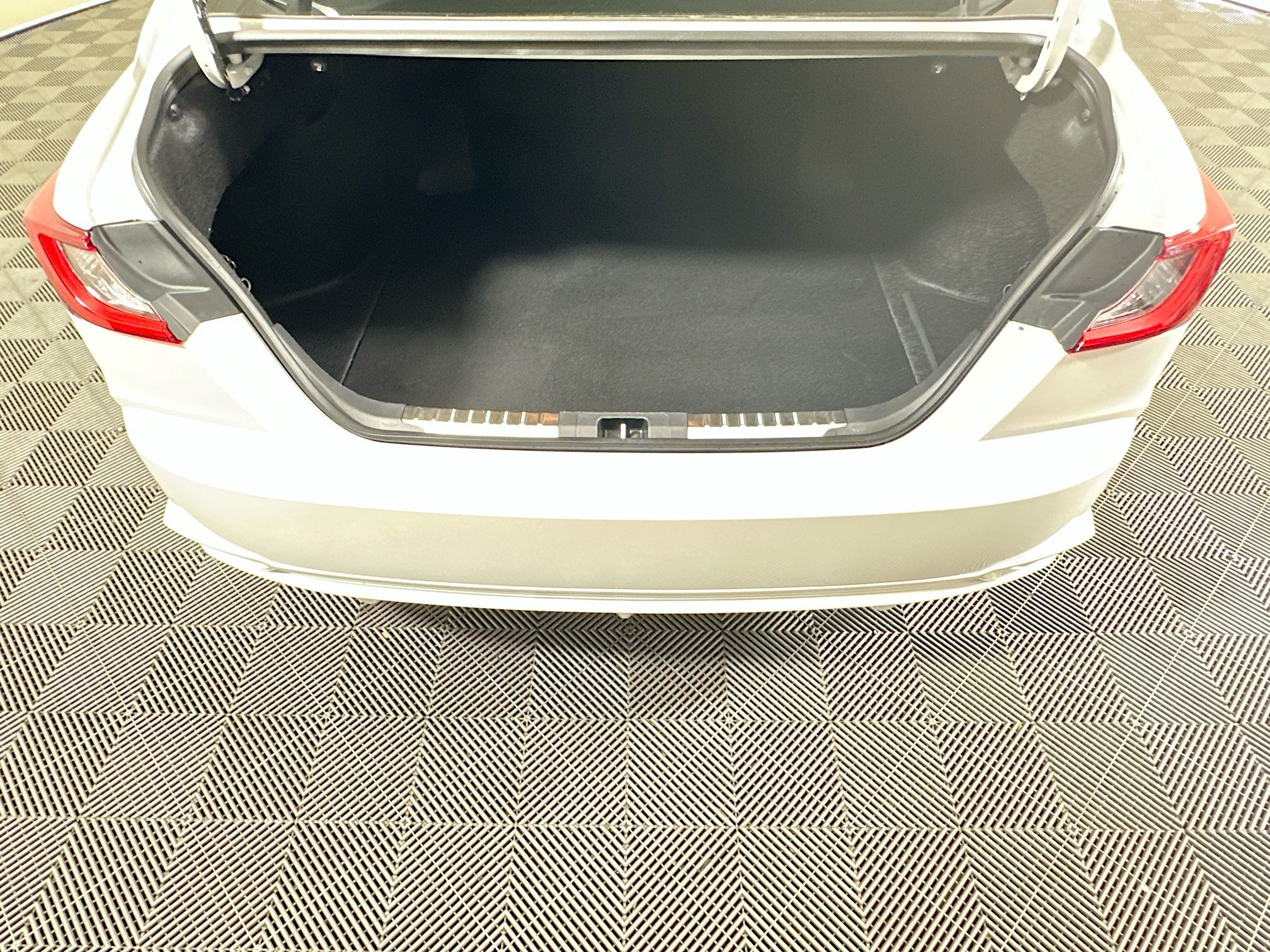 Used 2025 Pearl Toyota XSE image 31