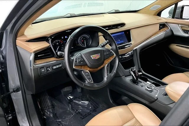 Used 2022 Satin Steel Metallic Cadillac Premium Luxury image 16