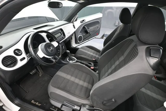 2012 Volkswagen Beetle 2.0 - Photo 20