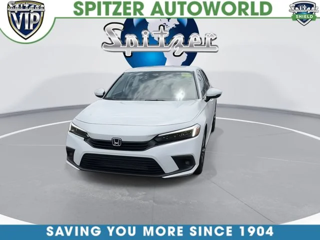 Used 2024 White Honda Touring image 3