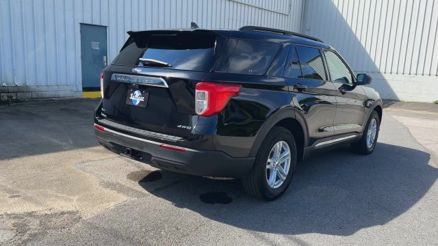 Used 2022 Agate Black Metallic Ford XLT image 15