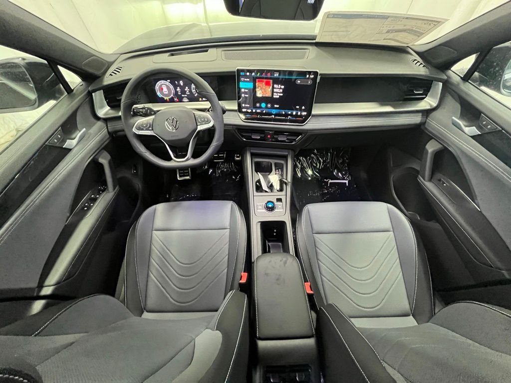 2026 Volkswagen Tiguan SE R-LINE BLACK - Photo 13