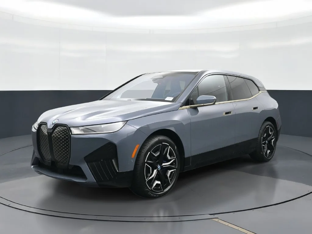 2024 BMW iX