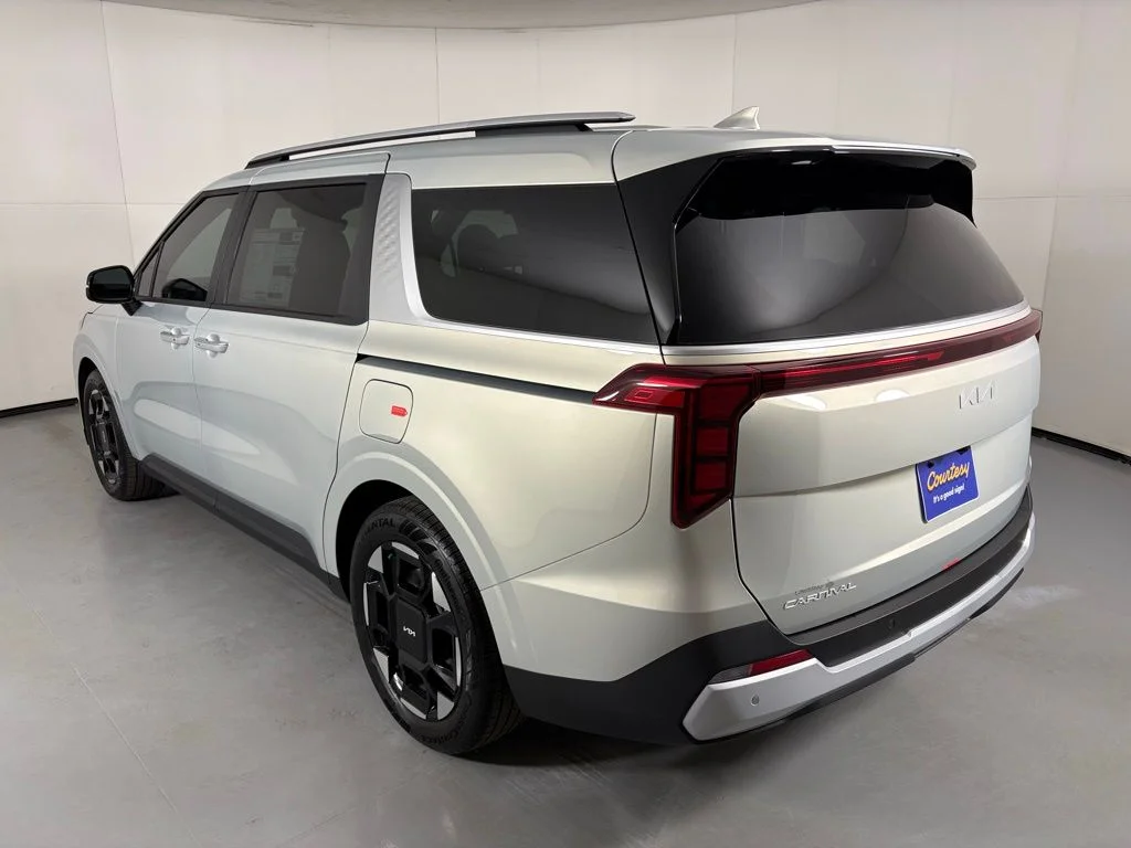 New 2026 White Kia EX image 6