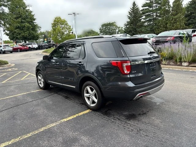 Used 2017  Ford XLT image 11