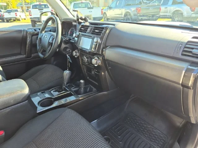 Used 2016 White Toyota Trail image 33