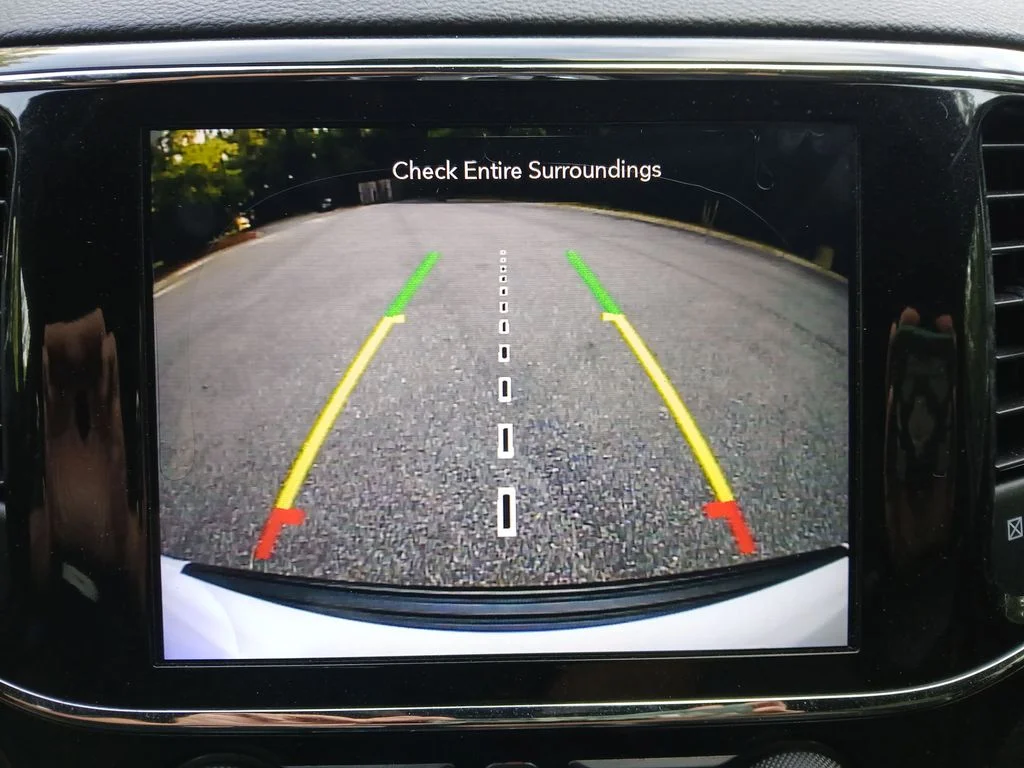 Used 2020 White Jeep Altitude image 41