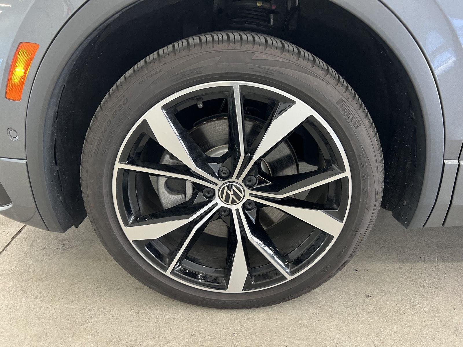 2024 Volkswagen Tiguan SEL R-LINE - Photo 14