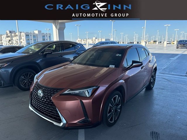 2025 Lexus UX