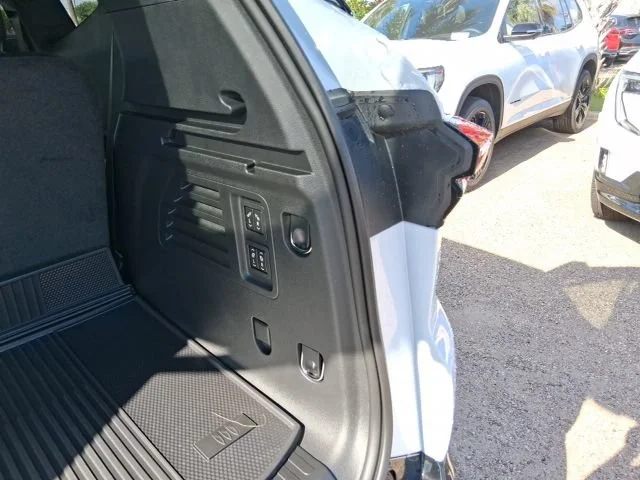 2026 Buick Enclave Sport Touring - Photo 8