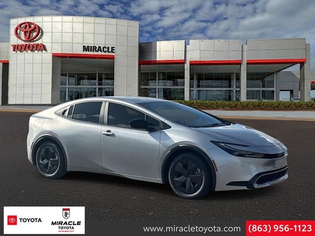 2026 Toyota Prius Plug-In Hybrid SE