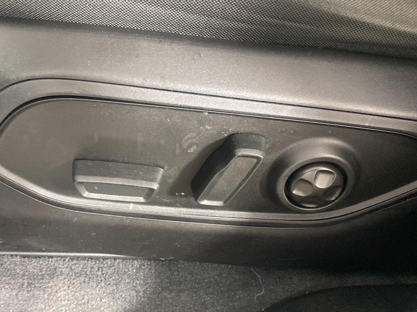 Used 2023 Bright White Clearcoat Jeep Laredo image 24