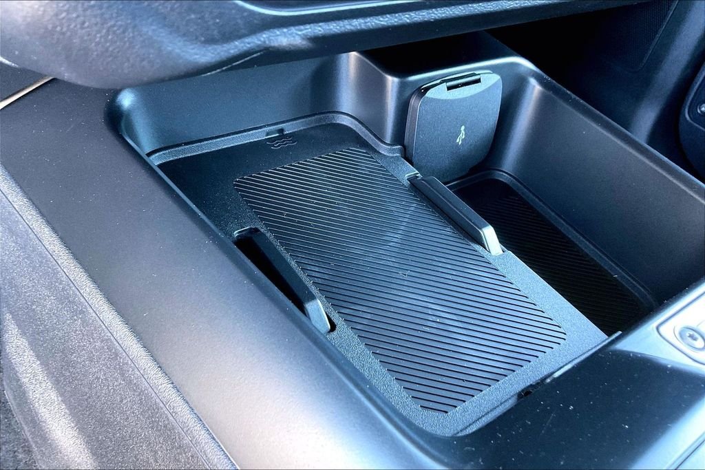 New 2025 Carbonized Gray Metallic Ford Base image 18