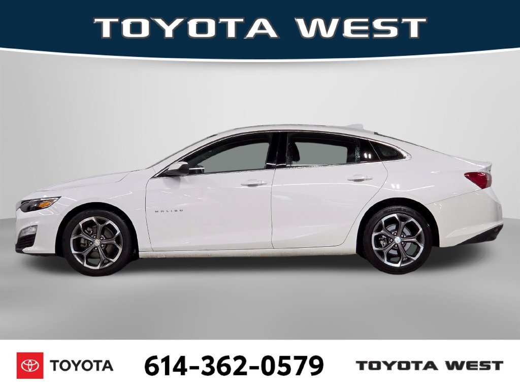 Used 2024 White Chevrolet LT image 10
