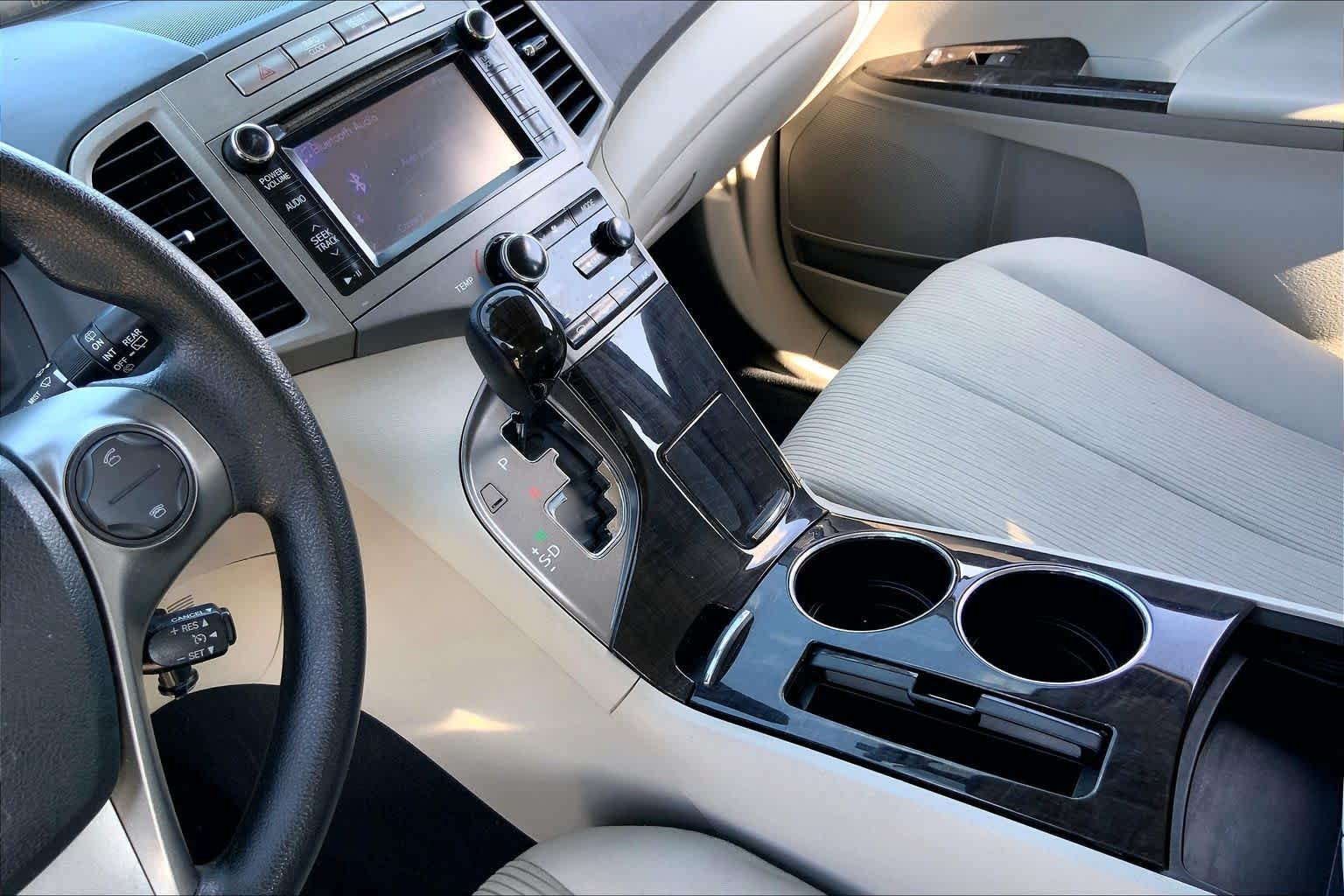 Used 2013 Magnetic Gray Metallic Toyota LE image 16