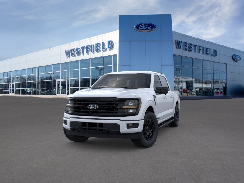 New 2026 Oxford White Ford XLT image 2