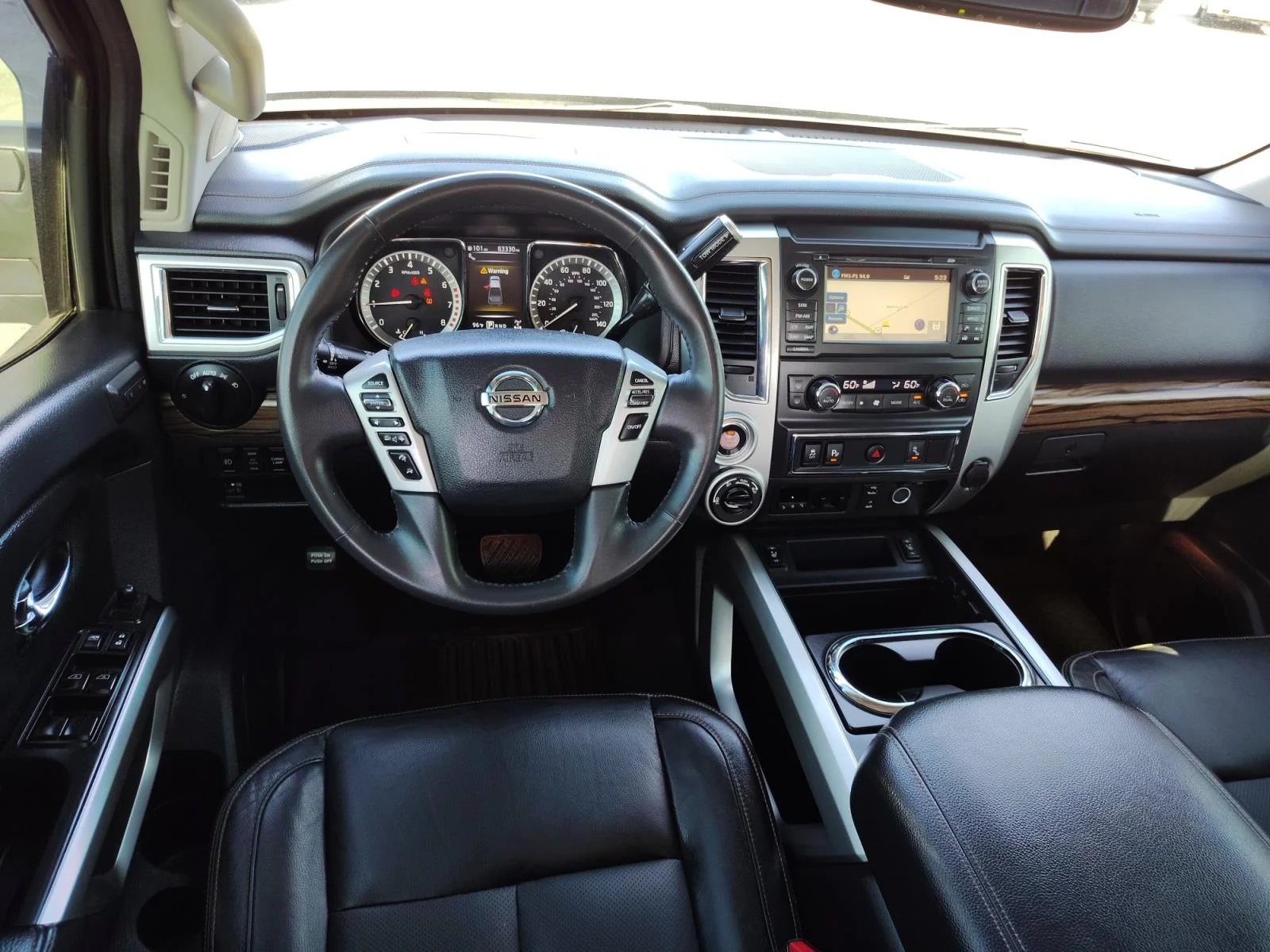 Used 2017 Gray Nissan SL image 13