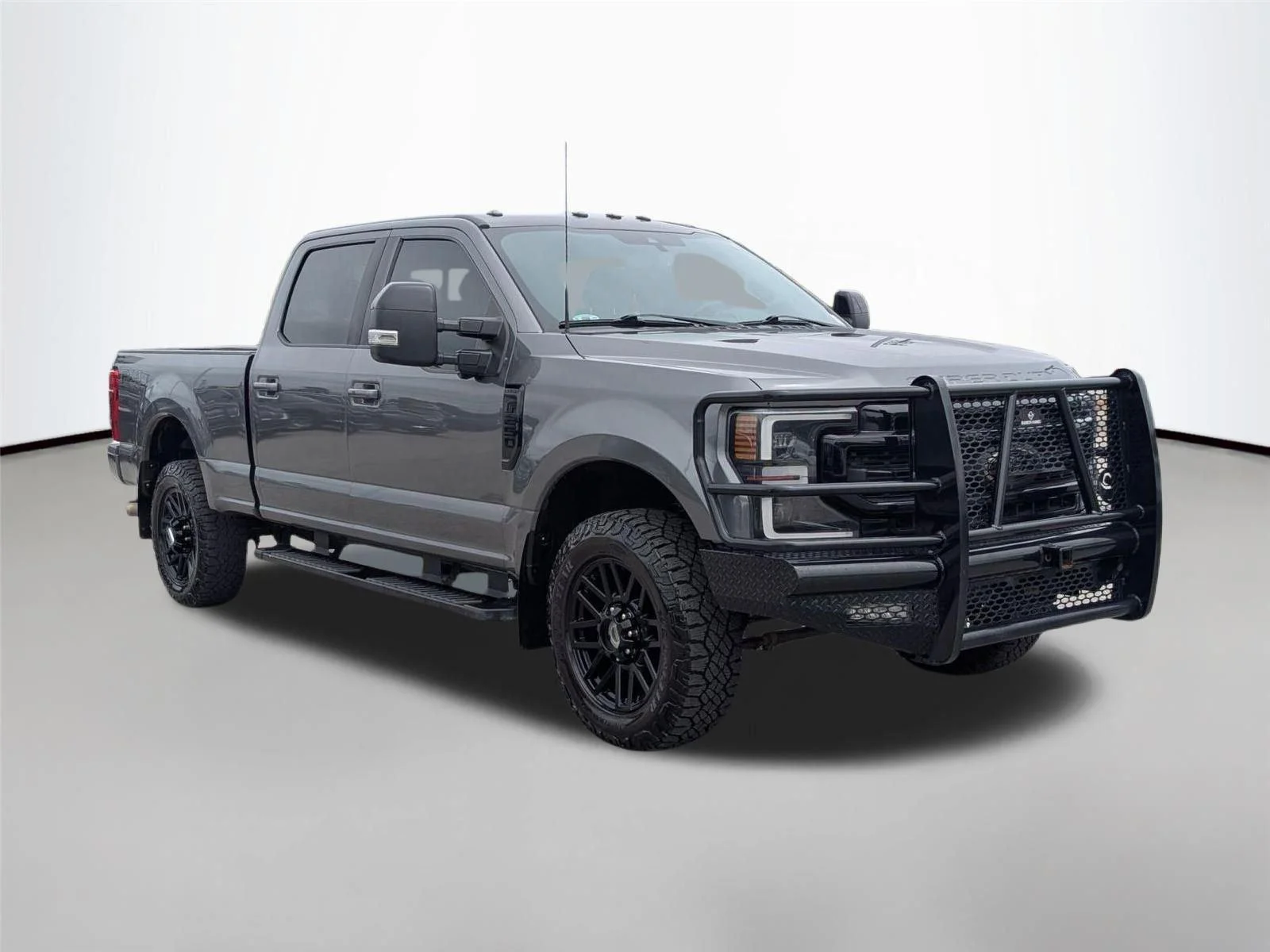 Used 2021 Carbonized Gray Metallic Ford LARIAT image 3