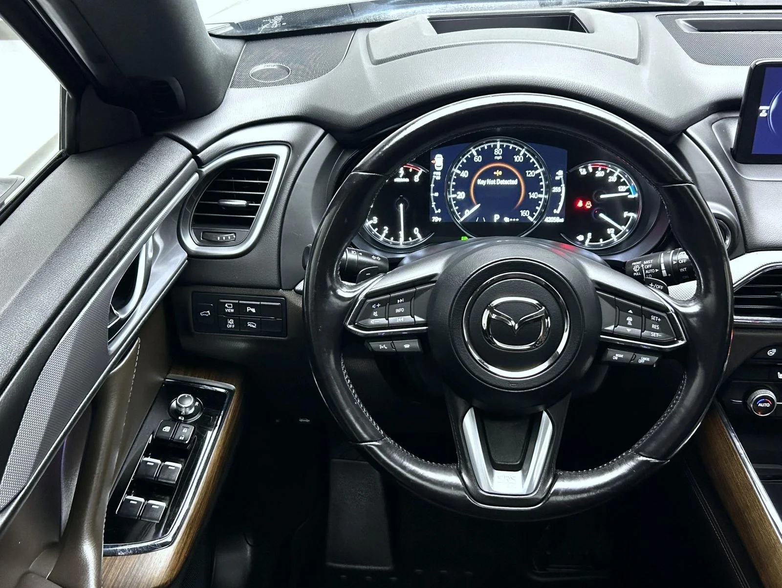 Certified Used 2022 Black Mazda Signature image 12