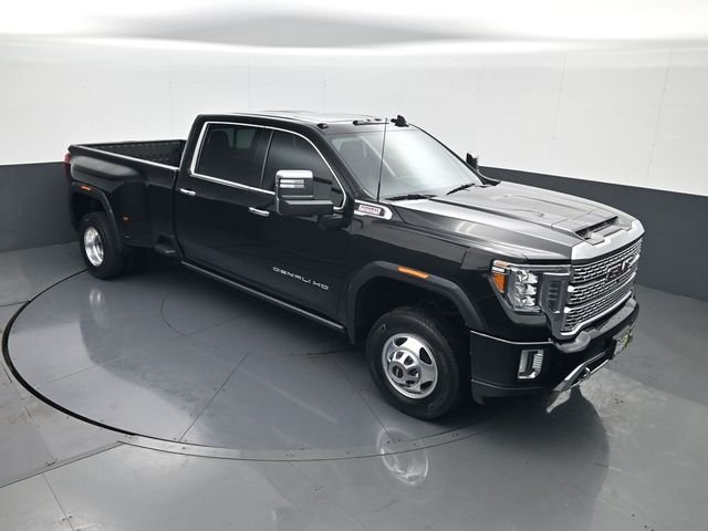 Used 2022 Black GMC Denali image 15