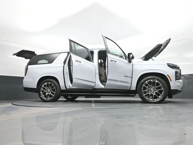 2026 Chevrolet Suburban High Country - Photo 31