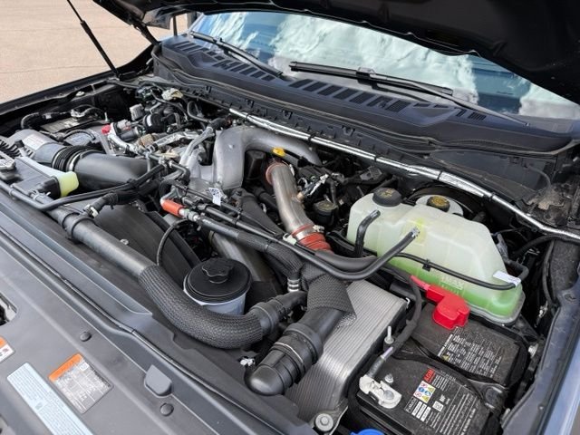 New 2026 Carbonized Gray Metallic Ford Lariat image 57
