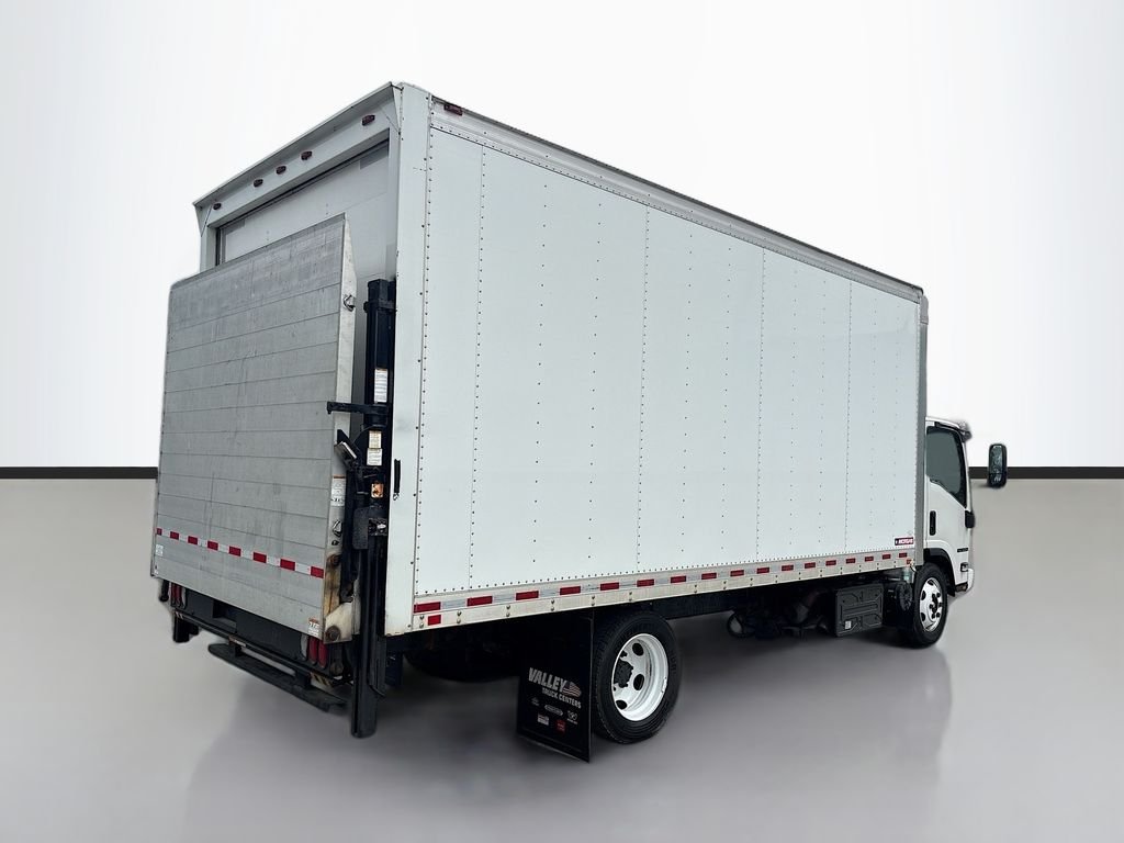Used 2019 White Isuzu 18