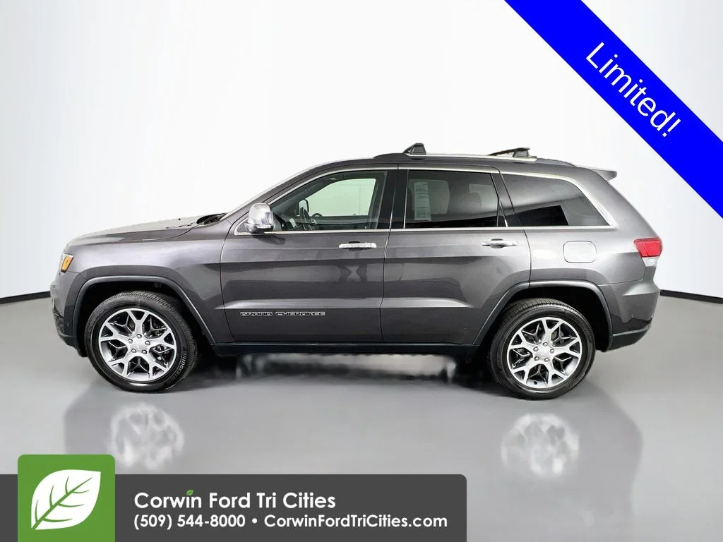 Used 2021 Granite Crystal Clearcoat Metallic Jeep Limited image 6
