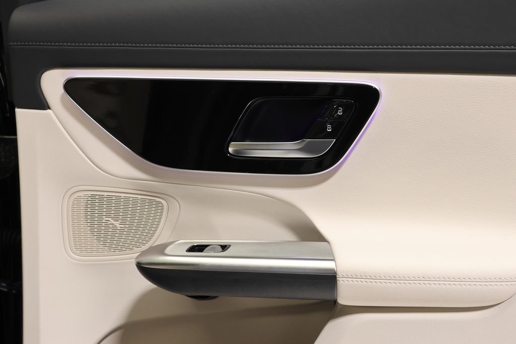 New 2027  Mercedes-Benz GLC 300 image 49
