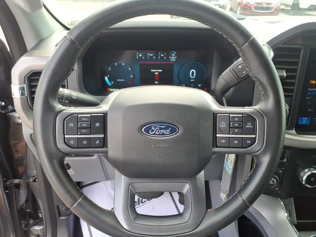 Used 2024 Gray Ford XLT image 16