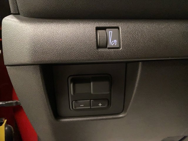 Used 2026 Red Chevrolet Trail Boss image 31