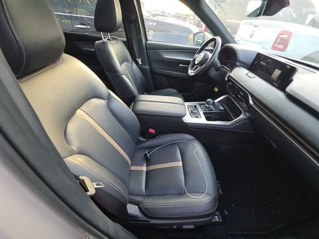 Used 2025 Platinum Quartz Mazda Premium Plus Package image 7
