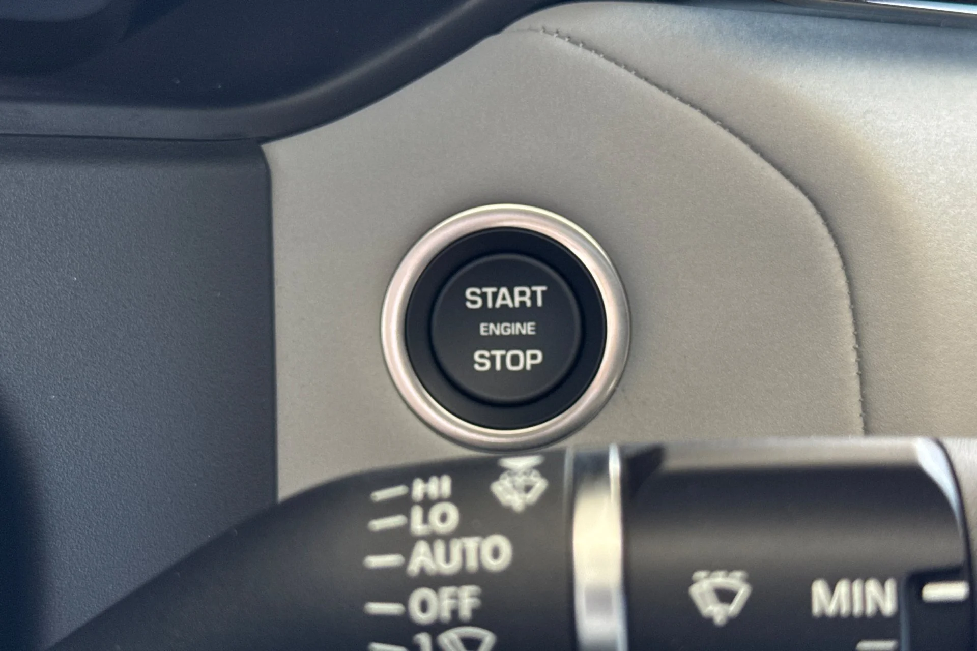 New 2026 Batumi Gold Land Rover Belgravia Edition image 25