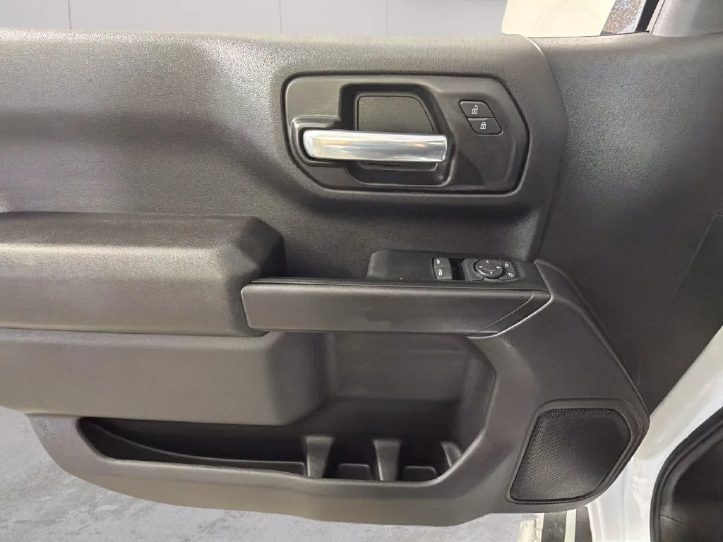 Used 2025 Summit White Chevrolet WT image 42