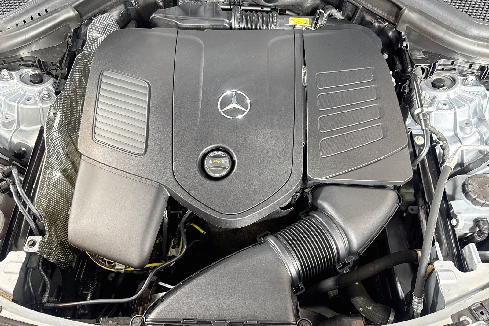 Certified Used 2025 Cirrus Silver Metallic Mercedes-Benz GLC 350e image 28
