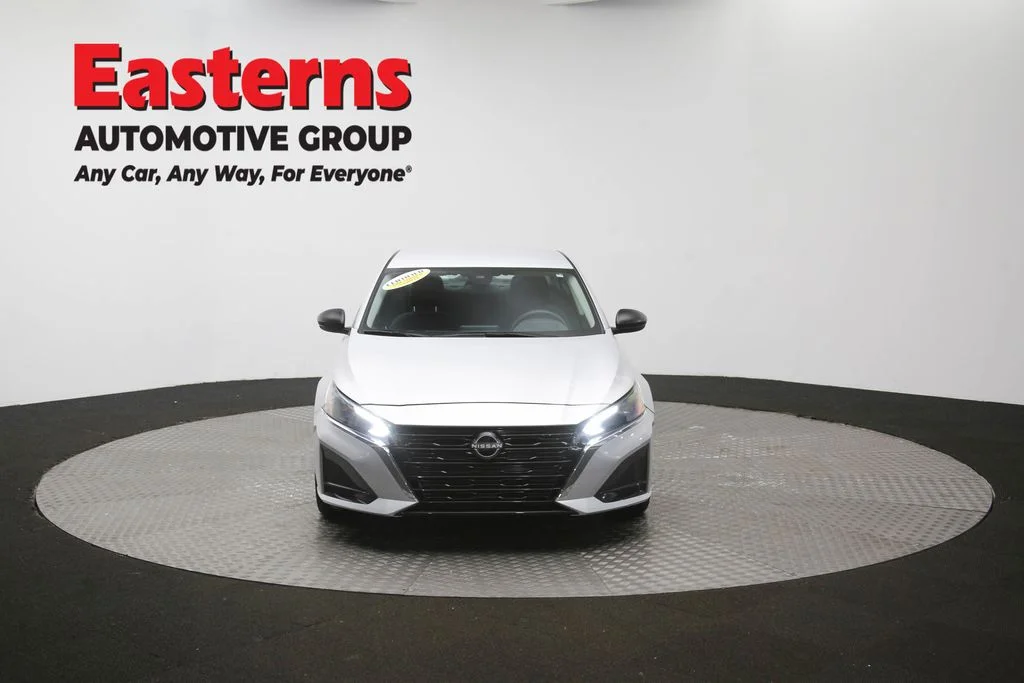 Used 2024 Silver Nissan 2.5 S image 51